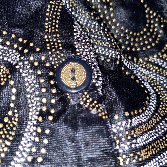 Clio Velvet Vest with Details Beads - Picture 2 of 9